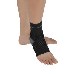 Т-8683/3 Бандаж компресионный на голеностопный сустав Т-8683/3 Бандаж компресионный на голеностопный сустав