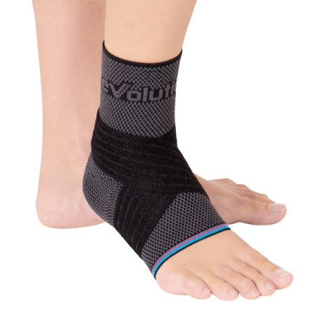 Бандаж компрессионный на голеностопный сустав со стяжкой Т-8683 Evolution  Silver Бандаж компрессионный на голеностопный сустав со стяжкой Т-8683 Evolution  Silver