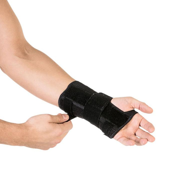 Бандаж на лучезапястный сустав компрессионный с анатомическими шинами Т.36.11L (Т-8311L) Trives Бандаж на лучезапястный сустав компрессионный с анатомическими шинами Т.36.11L (Т-8311L) Trives